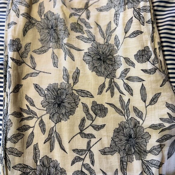 BNWT Abercrombie & Fitch Ultra High/Wide pants. Size XL - Picture 4 of 4